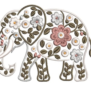 Könnte beinhalten: Gesticktes Elefanten-Design mit floralem Muster. Der weiße Elefant hat braune Umrisse und ist mit weißen, rosa und gelben Blumen sowie grünen Blättern gefüllt. Das Design ist detailliert und aufwendig, geeignet für Stickprojekte.