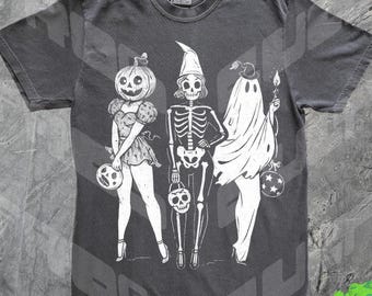スプーキーガールスクワッドのハロウィンシャツ、ヴィンテージスケルトンゴーストパンプキン、魔女風秋Tシャツ、レトロなハロウィン、心地よい色、彼女へのプレゼント、ゴス