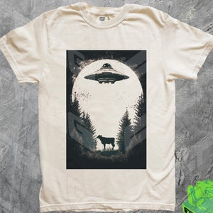 UFO Cow Abduction Shirt, Funny Vintage 90s Retro Graphic Alien Tshirt, Y2k Unisex Comfort Colors Meme Shirt, Camping Nature Oversized Tee