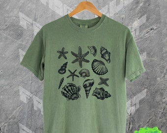 90s Vintage Tattoo Seashell Tshirt, Retro Ocean Sea Life Shirt, Starfish Summer Beach Graphic Tee, Gift For Her, Mom, Coquette, Cottagecore