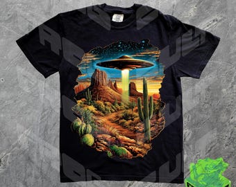 Vintage UFO Desert Graphic T-shirt, 90s Alien UFO Tee, Comfort