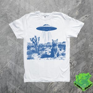 Cowboy Katze UFO Shirt, Komfortfarben, Retro Vintage T-Shirt, Siebdruck, Kätzchen, Katzenliebhaber, lustiges Gag-Geschenk-T-Shirt, Meme-Shirt, Geschenk für sie Bild 2