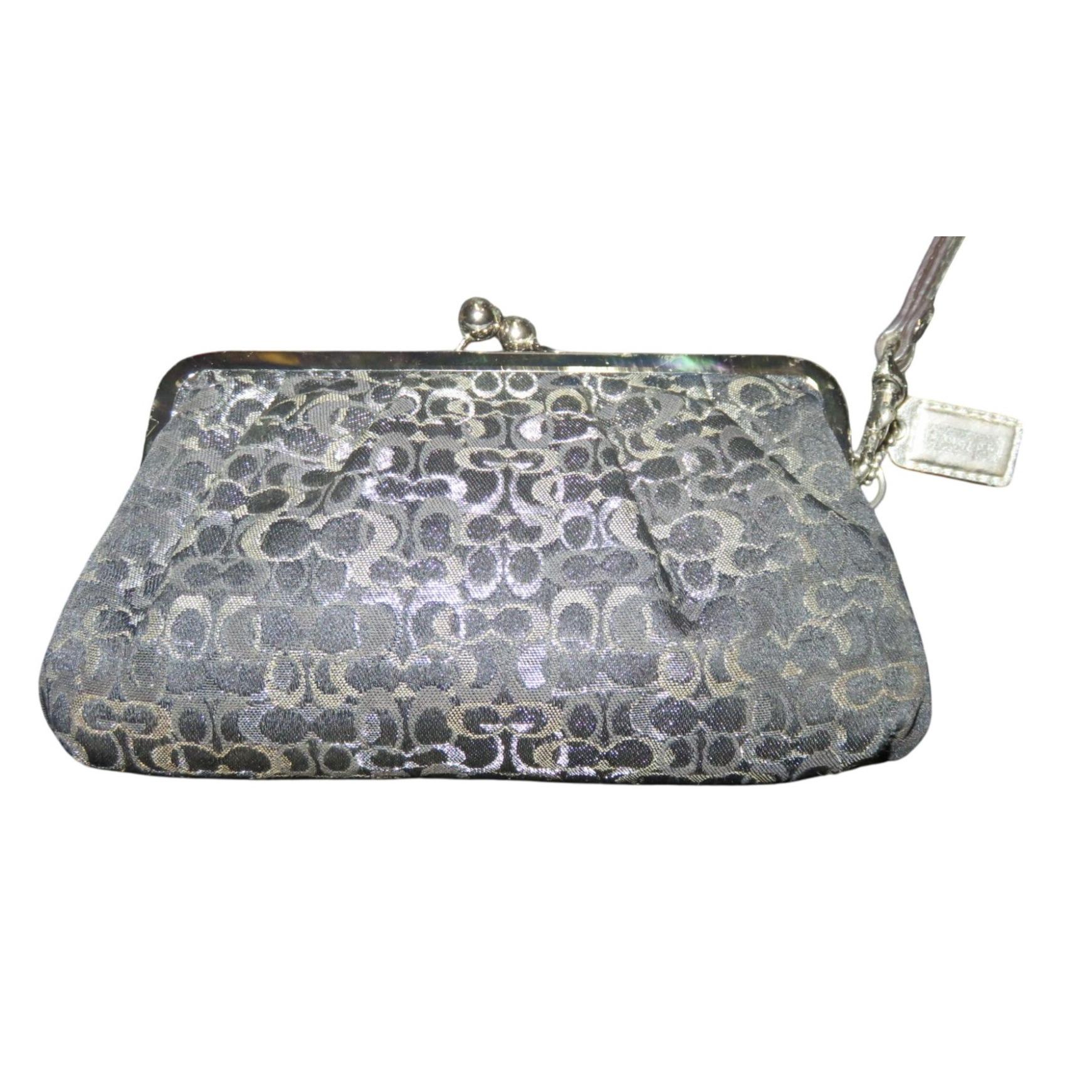 バッグ Coach Optic Signature Kisslock Pouch PNK Coach Signature Kisslock Coin Purse Pouch Wallet Pink | eBay