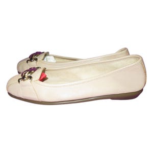 Bailarinas Aerosoles A2 Stich N Turn de cuero vegano con tecnología Horsebit, talla 10
