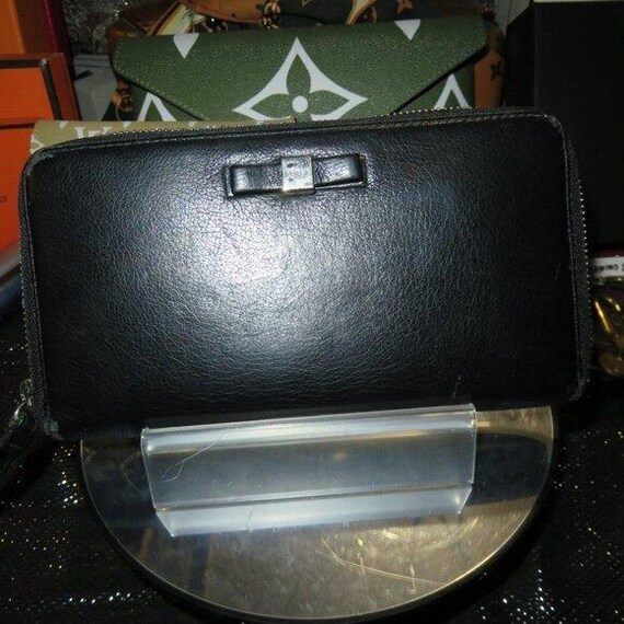 FURLA Vintage Black Italian Leather Full Zip Around Long  display picture 1