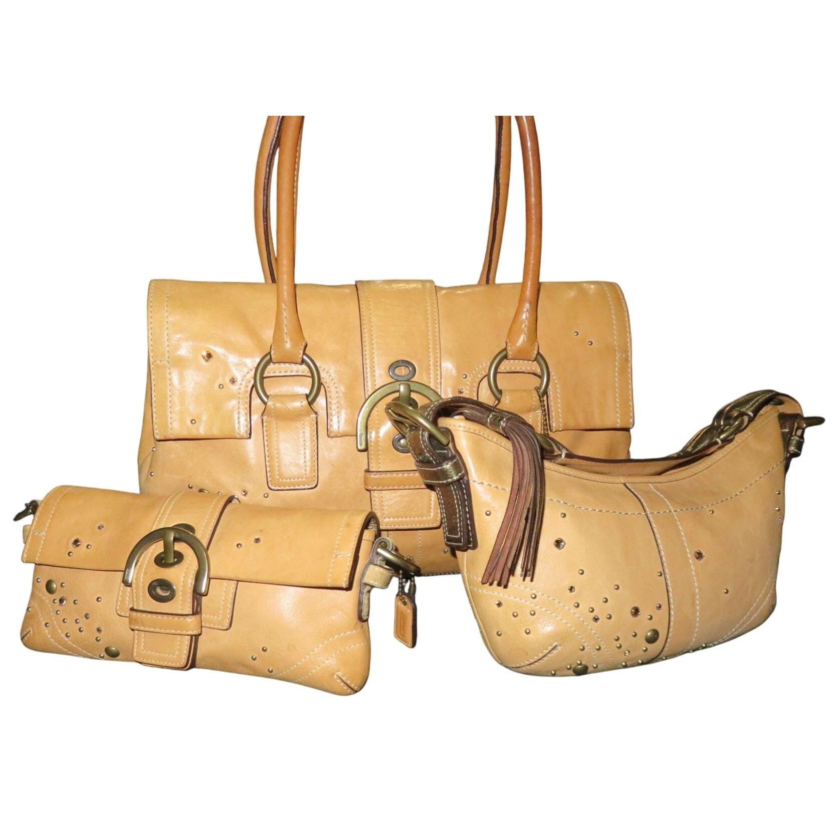 バッグ COACH archive Leather Handbag 2way studs COACH archive Leather Handbag 2way studs 【公式通販】