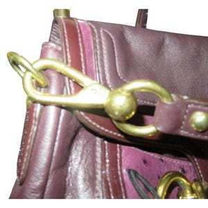 Sac violet Coach Kristin Spectator autruche en cuir mélangé gaufré à rabat image 15