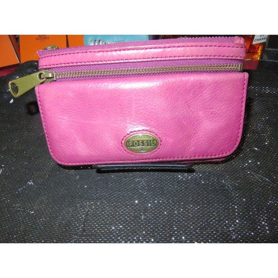 Fossil Vintage Pink Leather Double Zip Wallet