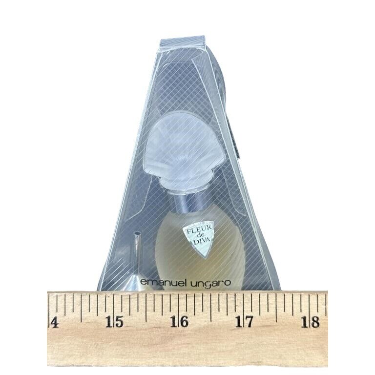Fleur de Diva 1997 by Emanuel Ungaro 10 ml set with funnel Fleur de Diva Emanuel Ungaro perfume - a fragrance for women  main image 3
