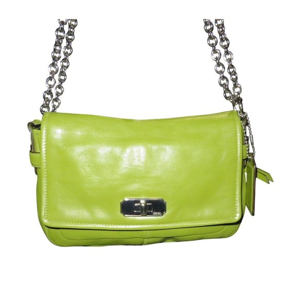 Coach Chelsea Green Smooth Leather Turn-lock Flap Adjustable Chain