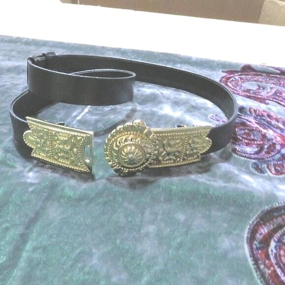 Alexis Kirk Vintage snakeskin Blue leather embellished belt Gorgeous!! Alexis-Kirk-Snakeskin-Belt-  main image 2