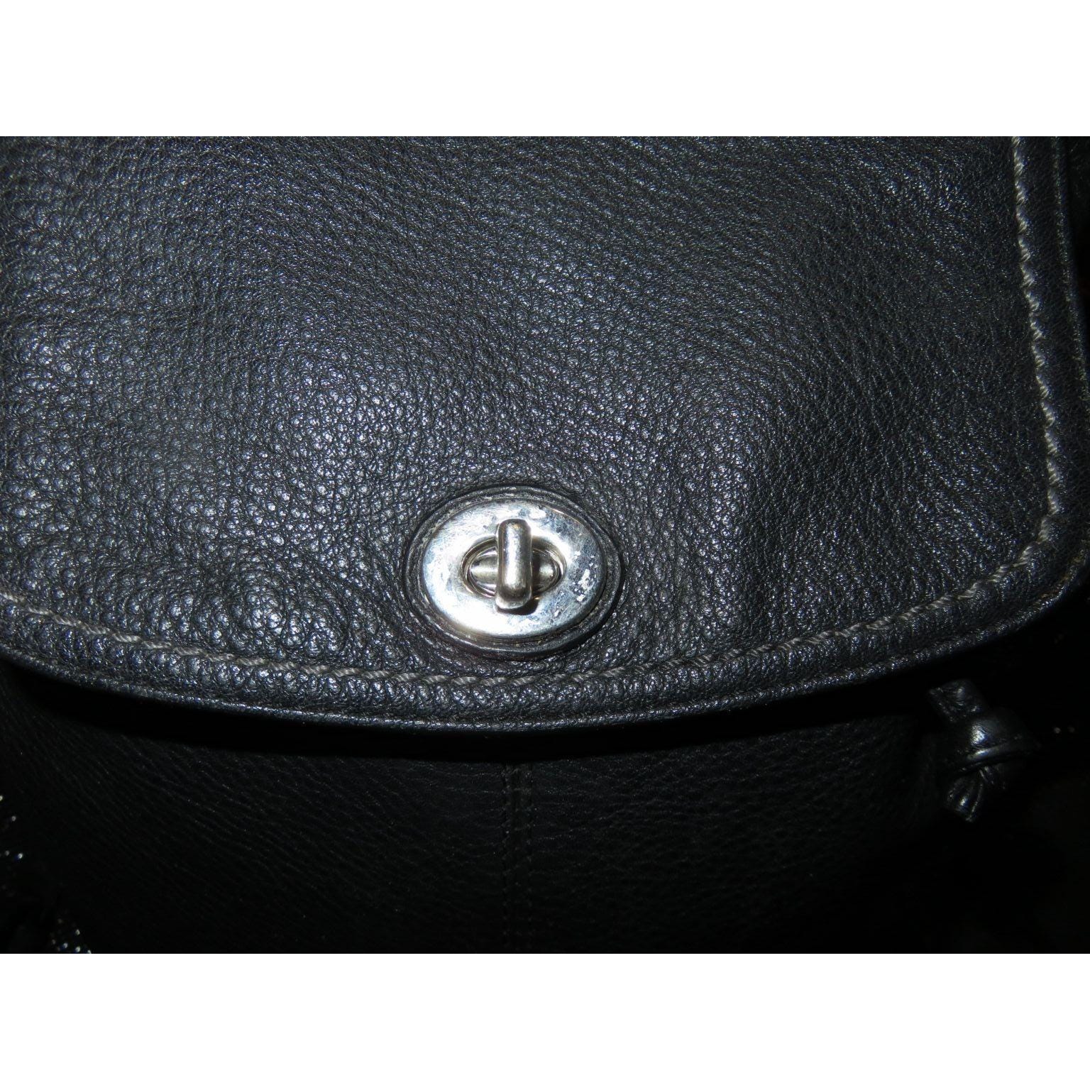 Coach Vintage Park Pebbled Leather Mini Backpack Black/Silver | Style F24385 Coach Park Black Pebbled Leather Backpack Daypack Turn Lock  main image 2
