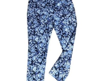 Pantalones capri Michael Kors azules y crema con estampado floral, talla 2, entrepierna 28, largo 40