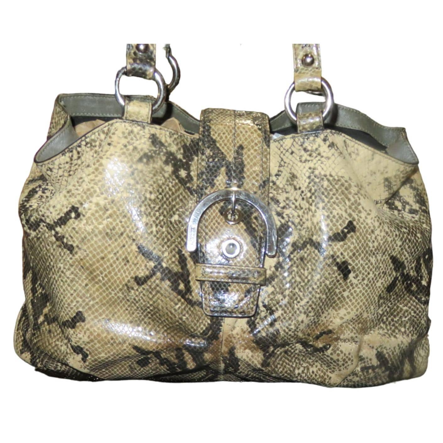バッグ Coach Signature Soho Python Satchel Bag Coach Soho Embossed Exotic Leather Satchel Buckle Strap Snap