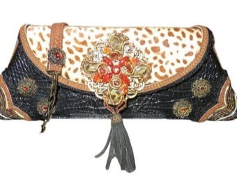 Coach 1941 Amanda Darcy Kiss Lock Kisslock Woven Clutch on