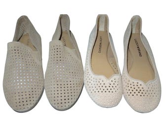 Bailarinas Lucky Brand Enorahh de piel de ante con corte láser, 2 pares, color tostado, talla 6