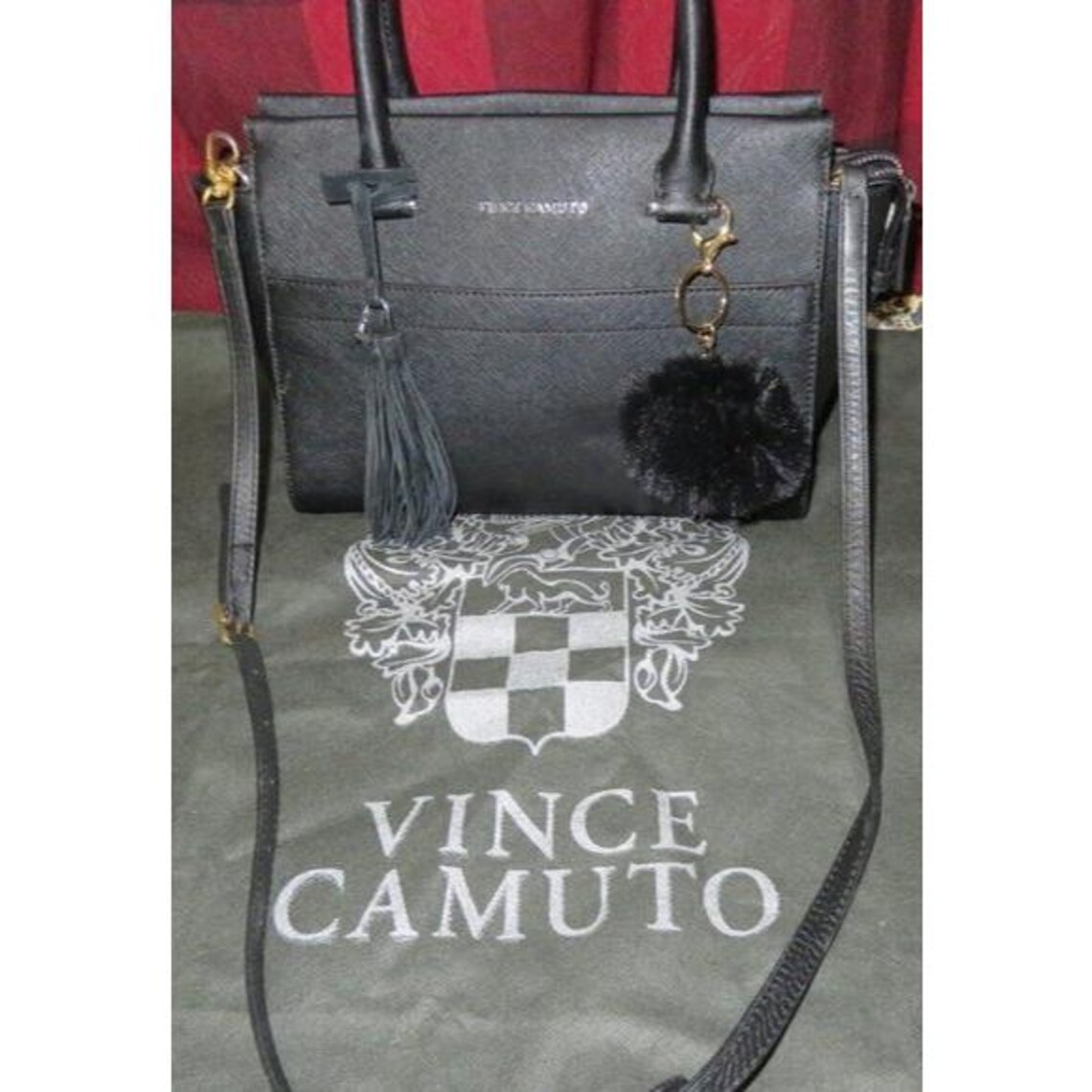 Vince Camuto Vintage Black Italian Leather Tote Handbag Crossbody with original charm, photo 1 sur 5