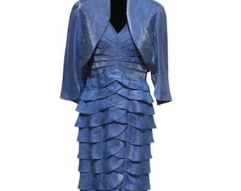 Vestido sin mangas azul iridiscente con chaqueta de Adrianna Papell Boutique