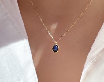 Oval Lapis Gemstone Blue Stone Necklace 18K Gold Dipped Blue lapis Gemstone Necklace Tiny Oval Circle Navy Blue Lapis Healing Stone Necklace