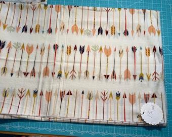 Wild and Free cotton fabric - Arrows design