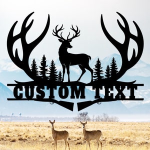 Letrero de metal personalizado para caza de ciervos, letrero con el nombre del cazador de ciervos, arte de pared de metal partido con astas de ciervo personalizadas, letrero de bosque de ciervos, decoración de cabaña de ciervos