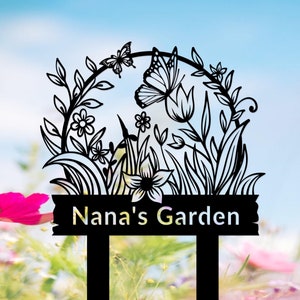 Custom Metal Garden Sign, Flower Sign with Stakes, Personalized Garden Name Sign, Metal Yard Sign, Outdoor Garden Decor, Garden Gift for Mom