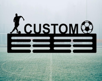 Porta medaglie da calcio personalizzato, porta medaglie con nome da calcio, 12 pioli per medaglie e nastri, espositore per medaglie da calcio, espositore per premi da calcio