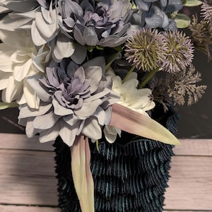 Modern 3D Printed Vase – Textured Geometric Home Decor, Unique 3D Printed Planter