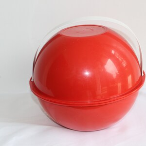 Vintage Retro Ingrid Party Ball Picnic Set