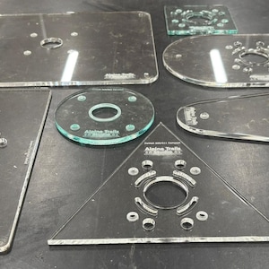 Router base plates for Makita compact palm routers (Models RT0701C, GTR01, GTR01, XTR01)