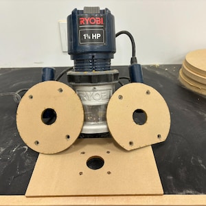 Router base plates for Ryobi routers