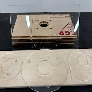 Router base plates for Makita routers
