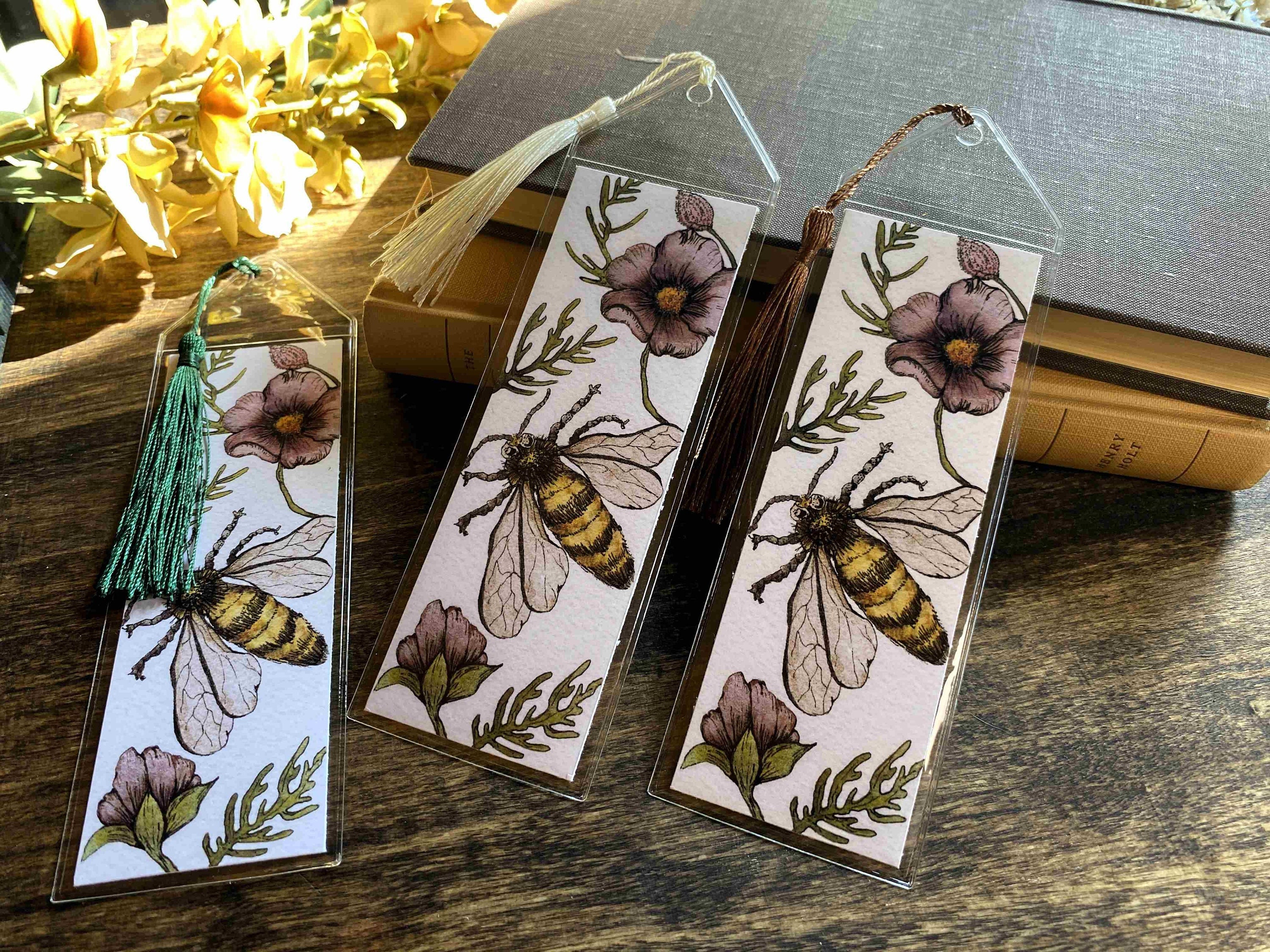 Handmade Honey Bee Bookmark: Botanical Watercolor Art - Etsy