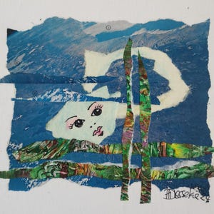 Mixed media-collage. Hoofd in de wolken. Klein origineel uniek kunstwerk op kaart met zwart passe-partout. Gemaakt door Britse kunstenaar. Niet ingelijst. Verjaardagscadeau