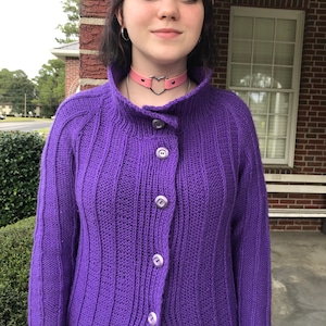 Purple violet hand knit wool cardigan, long sleeves and pockets cardigan, textured collared jacket size Small-Medium, purple cardigan button