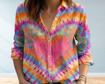 Camisa de lino con estampado tie-dye de colores para mujer, blusa bohemia psicodélica con botones, top hippie de verano, camisa con vibrantes estampados de acuarela, regalo para ella.