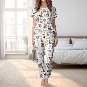 Disney Pirate Mickey And Friends Signature T-Shirt And Pants, Minnie Goofy Donald Daisy Pluto Pajamas Set, Pirate Disney Cruise Trip