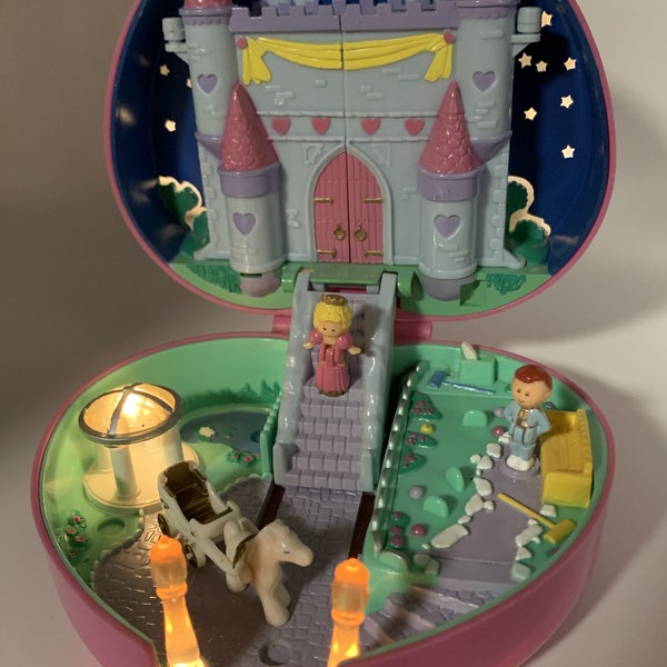 1992 Vintage Bluebird Polly Pocket Pink Heart Starlight Castle