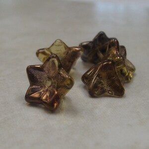 Czech glass flower bead 5 petal 9x6 copper brown Bild 4