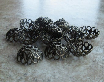 30 Antique brass large filigree beadcaps 11mm