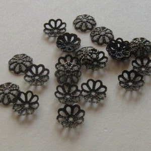 50 Antiqued brass daisy bead caps 7mm image 3