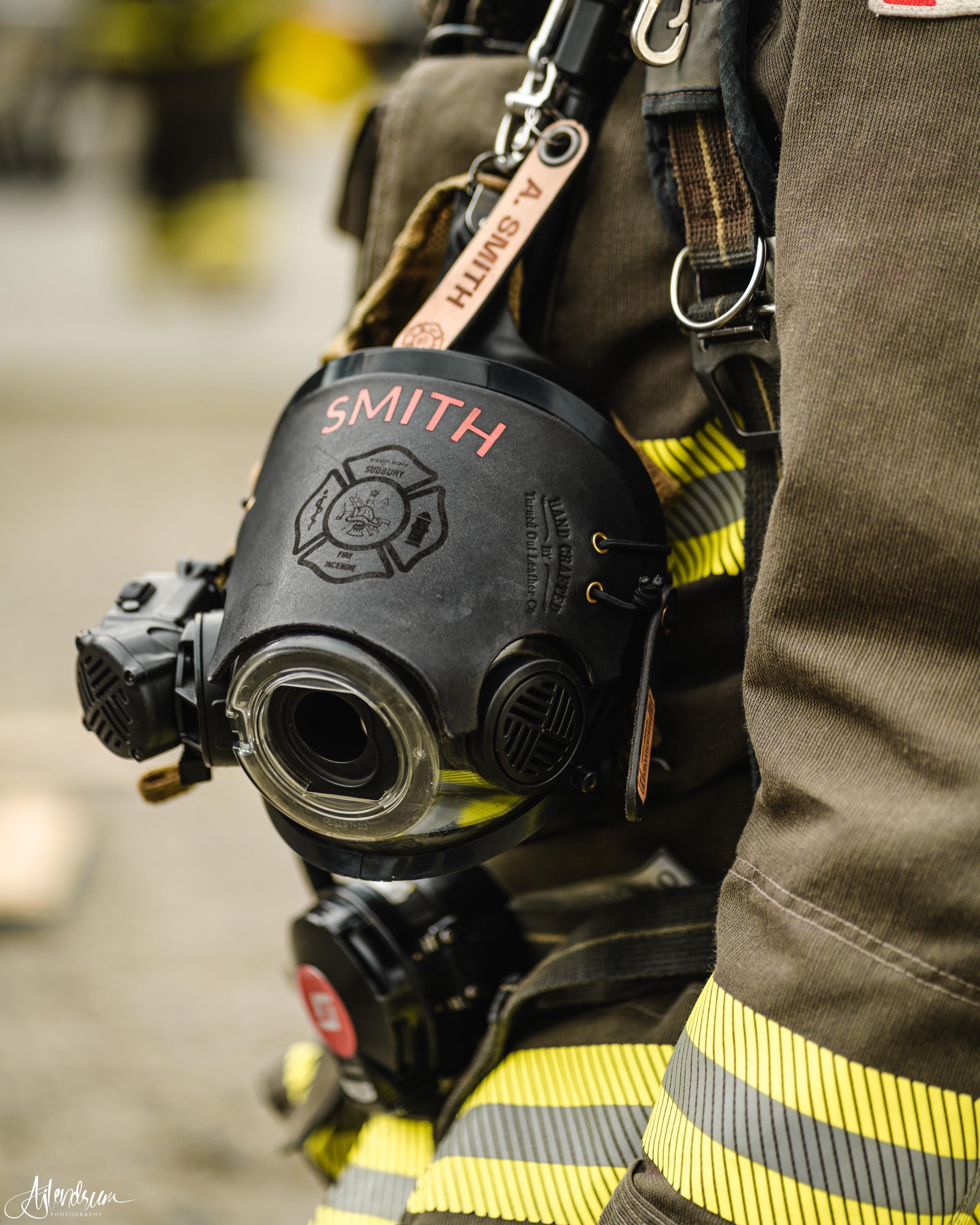 SCBA quick release