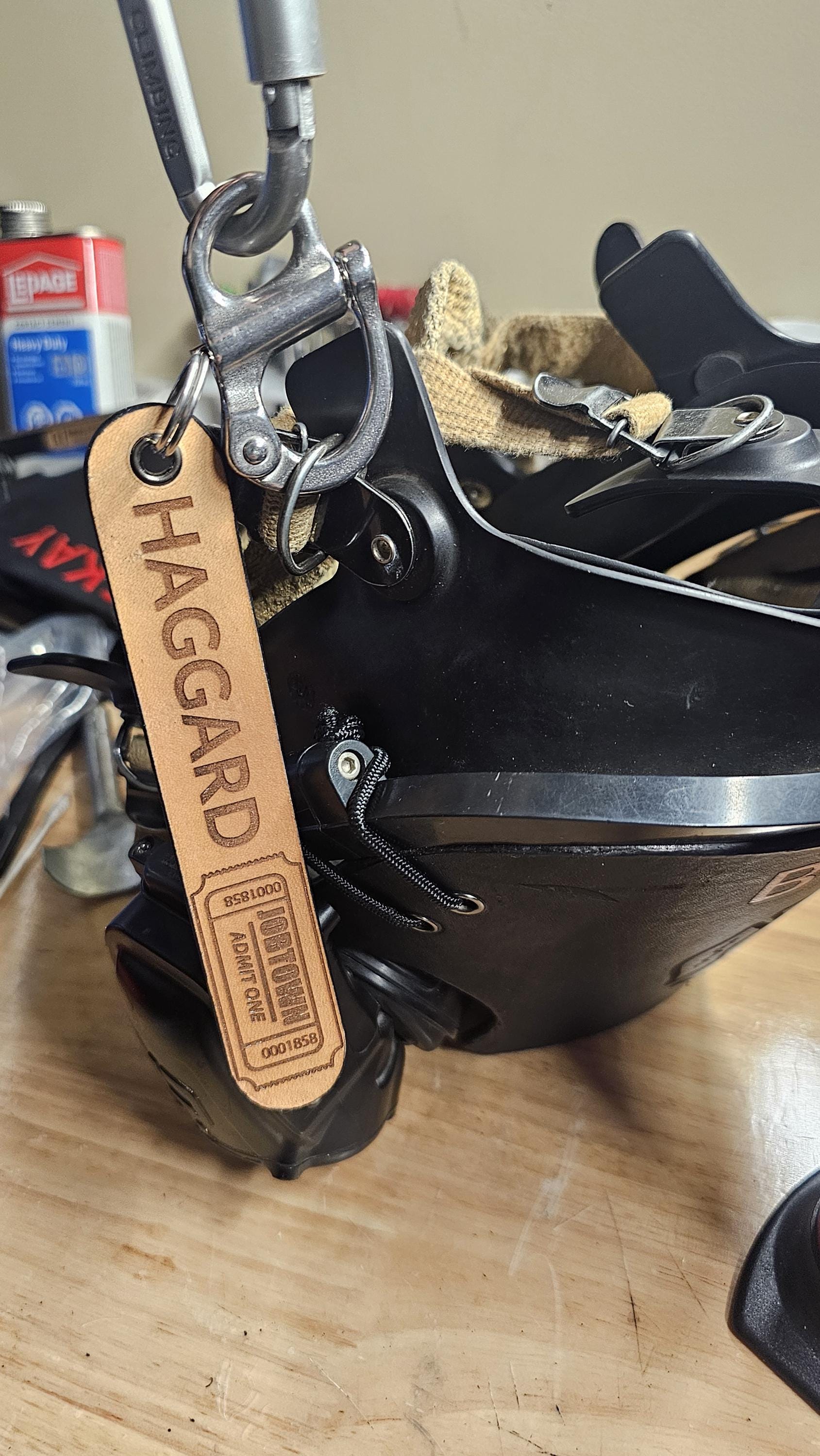 SCBA quick release