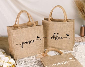 Bridesmaid Tote bag,Personalized Bridesmaid Bags,Beach Bag Gift,Bridesmaid gifts, Bachelorette Party Favors,Jute Bag,Bride Bag with Charm
