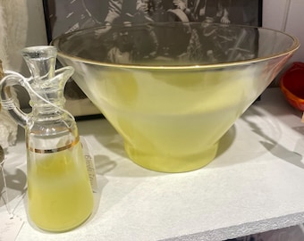 Vintage Blendo Bowl Yellow with Matching Cruet