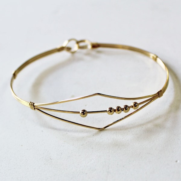 Fidget Bracelet - Dainty 14kt Gold Filled Wirewrapped Bracelet - Gold Bangle - Anxiety Jewelry - Sensory Bracelet