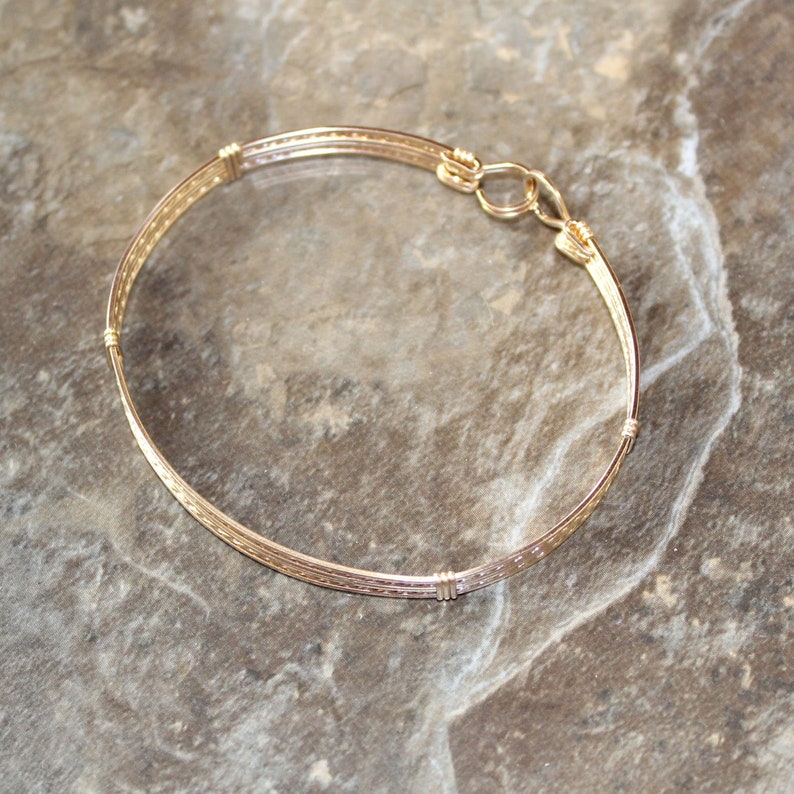 Gold Wire Bracelet Simple 14kt Gold Filled Wirewrapped Etsy