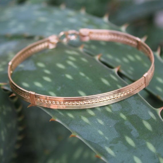 Wire bangle bracelet deals