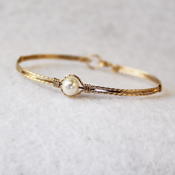 Pearl Bead Bracelet - Simple, Thin Pearl Bangle - 14kt Gold Filled Wire Bracelet - Freshwater Pearl - June Birthstone - Birthday Gift - TST