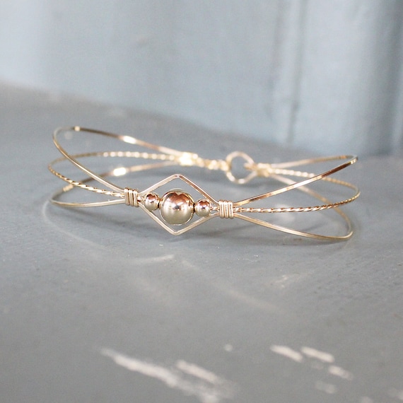 Wirewrapped Bracelet - Gold Wire Bracelet - Dainty Spread Design Gold Bead Bracelet - Delicate Wire Bangle - Gifts For Women